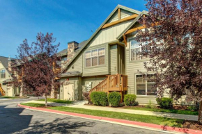 North Fox Hollow Haven Unit F